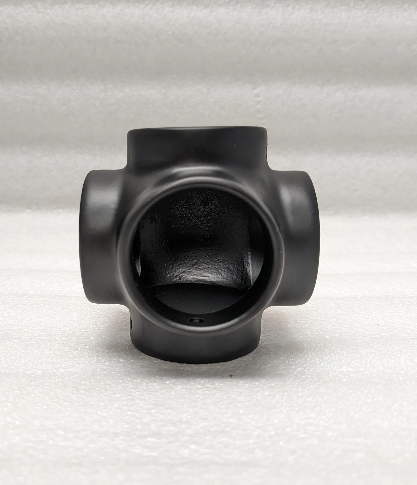 Ball Side Outlet Cross for 1-1/2" Tubing
