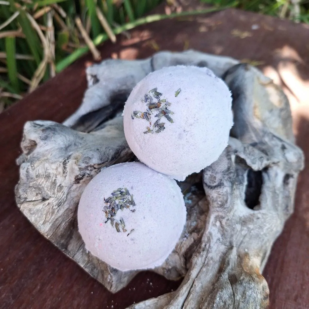 BATH BOMB:  Lavender