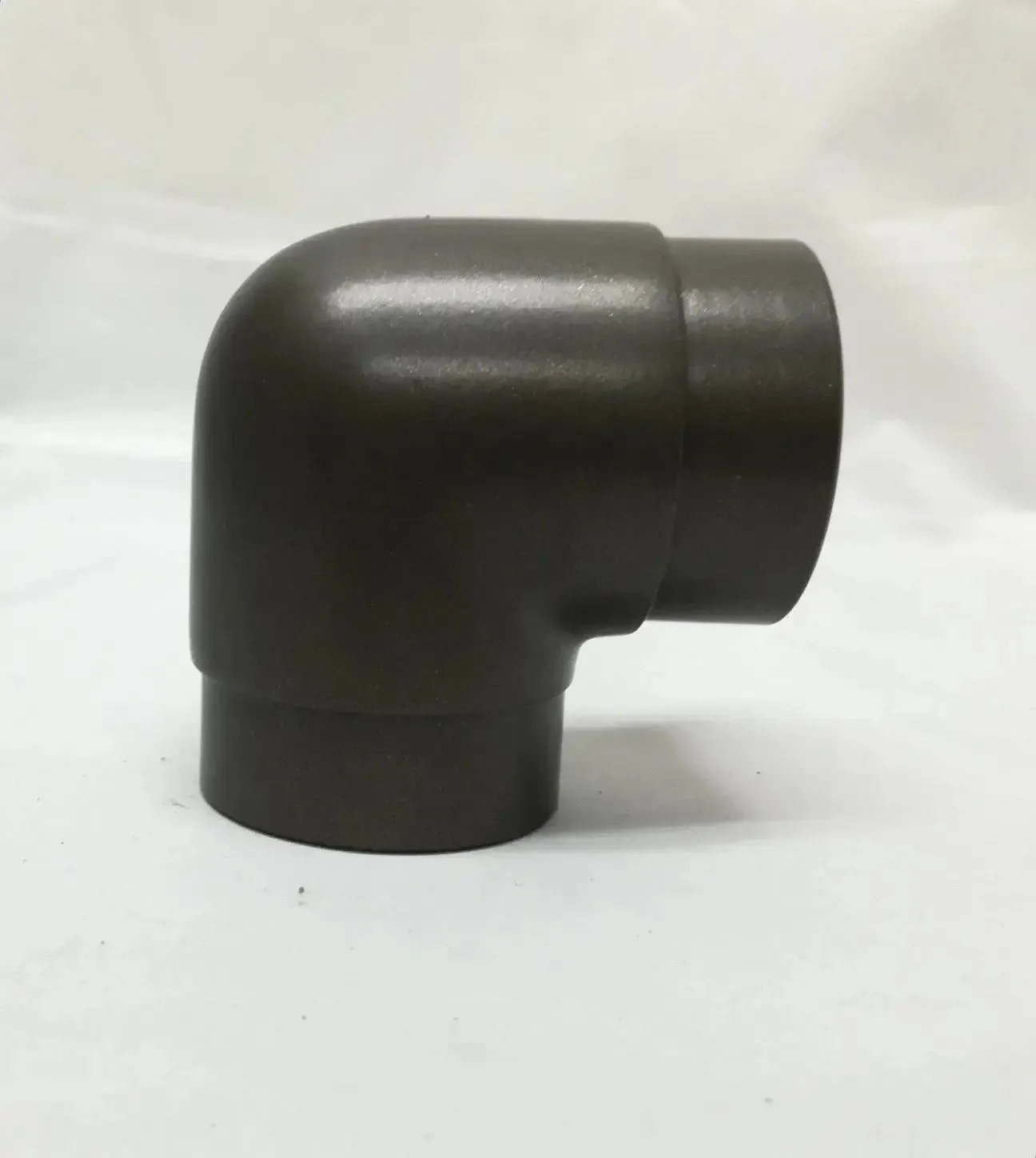 Flush Elbow for 1-1/2" Diameter Tubing