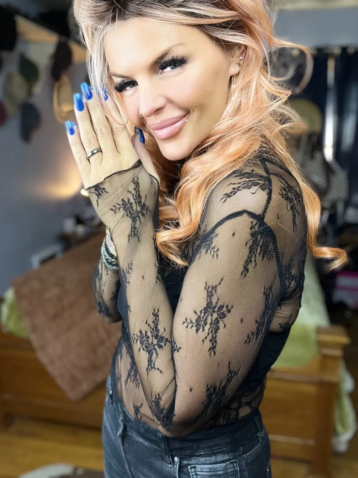 Joseline V2 Top