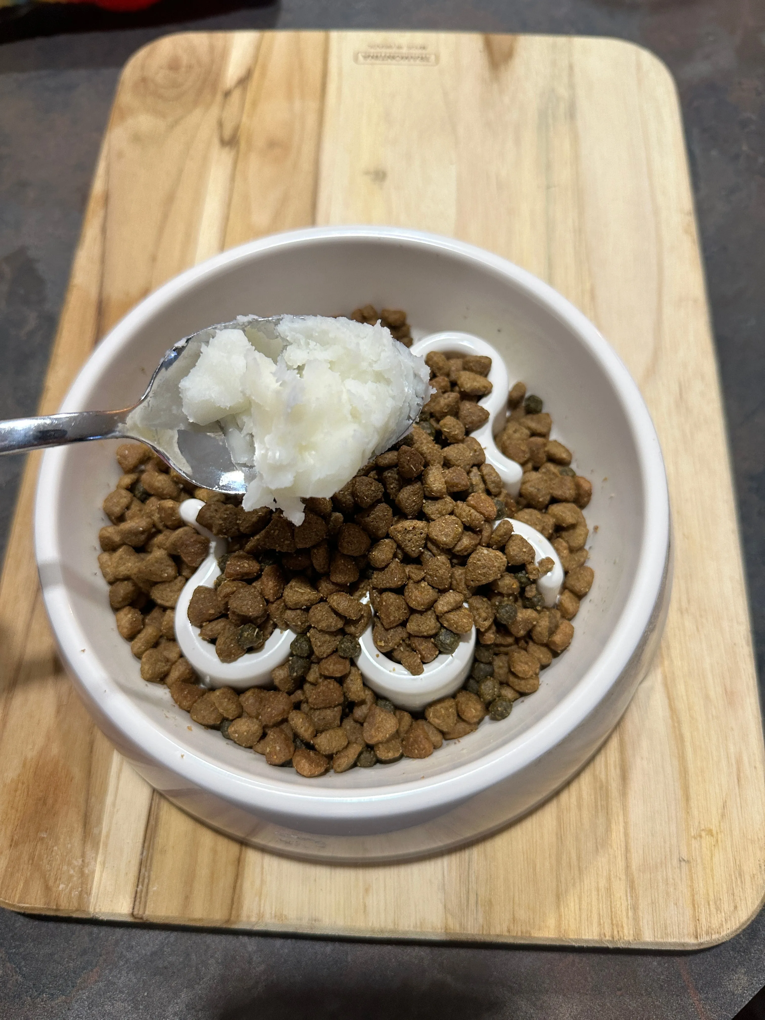 Soothe Calming Coconut Oil for Dogs with Collagen