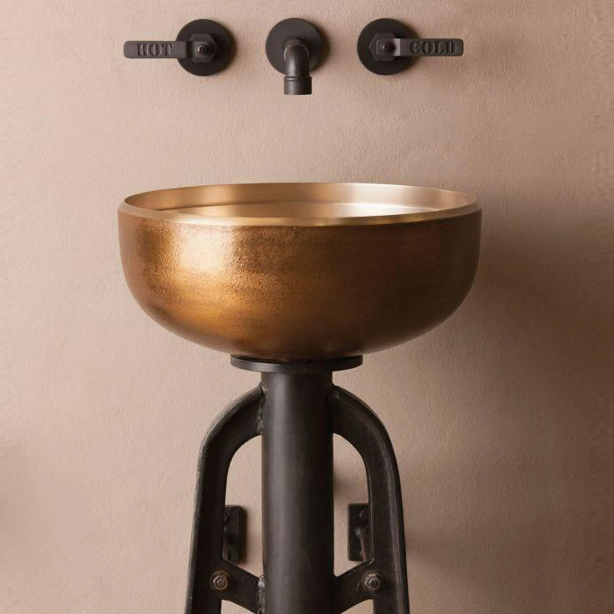 Stone Forest Ore Vessel Sink