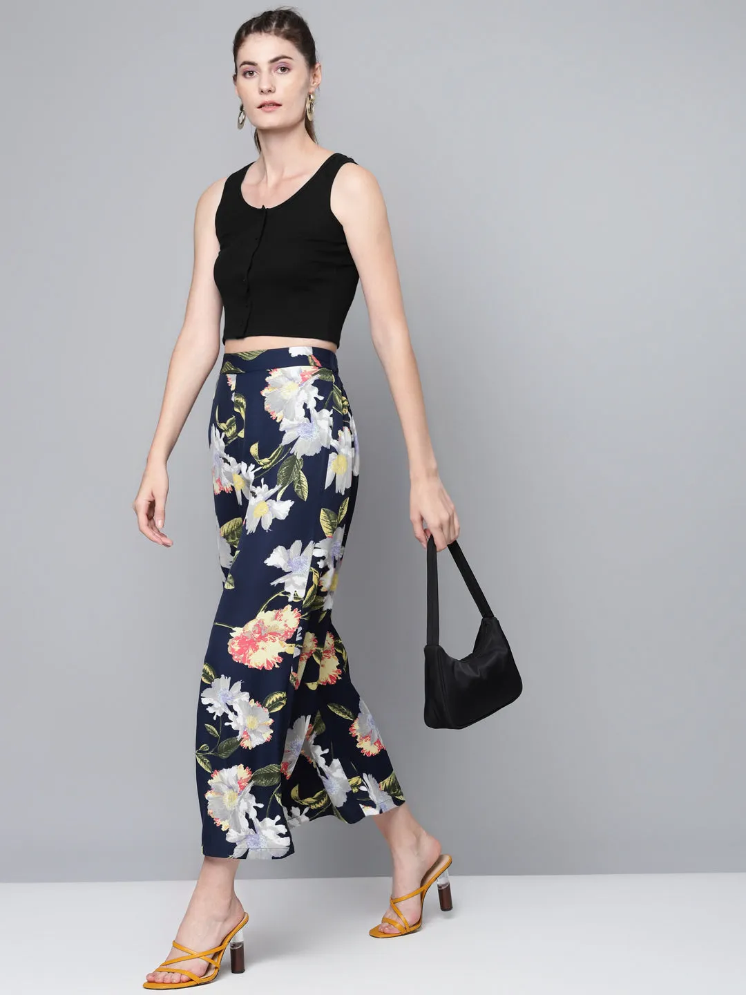 Women Black Front Button Sleeveless Rib Crop Top